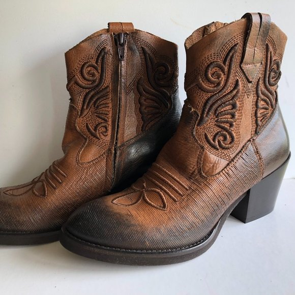 MARCO NEW Italian leather boots in western style. - Picture 1 of 13